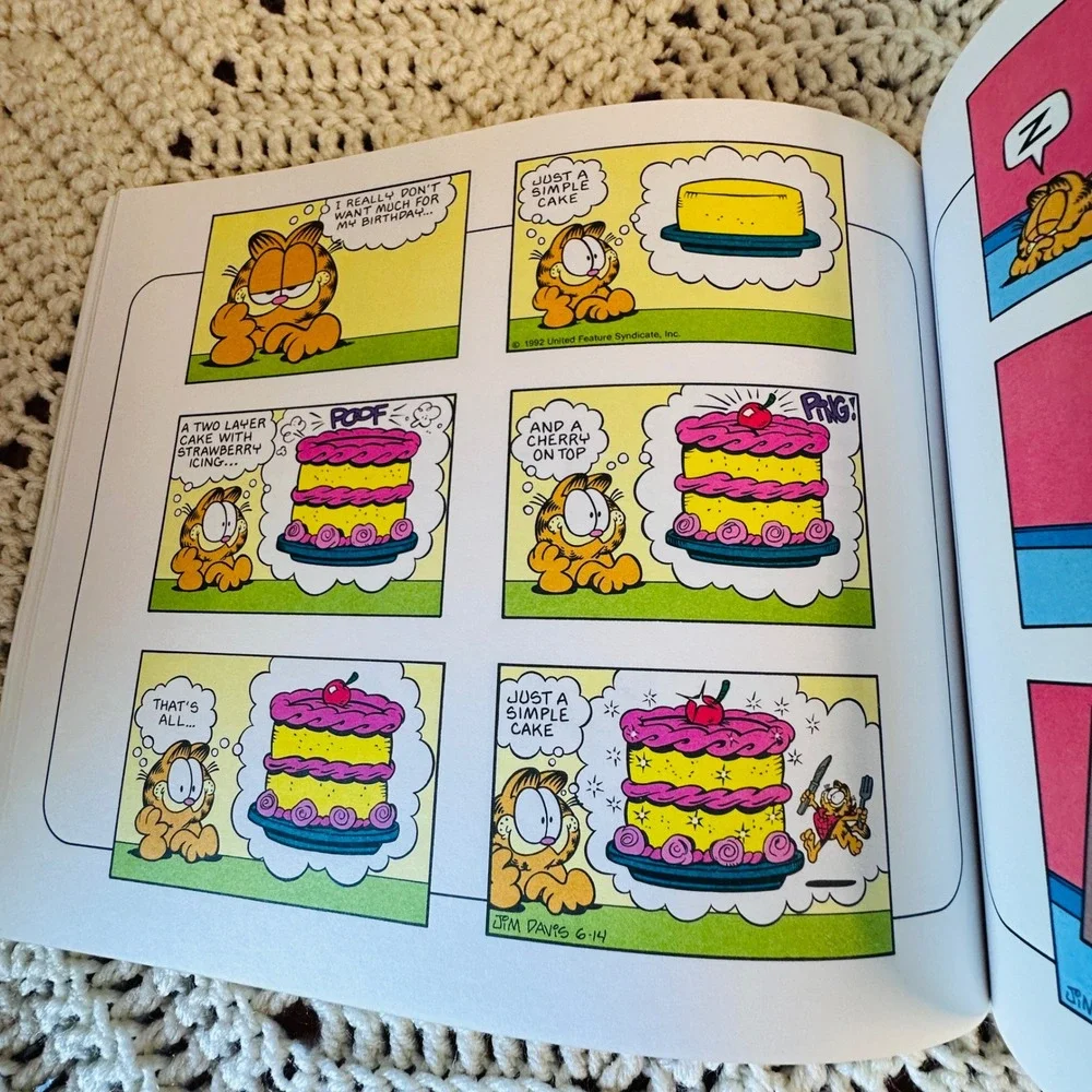 The 7th Garfield Treasury Jim Davis Sunday Comics Collection 1993 Paperback